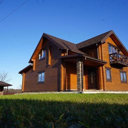 Villa Family House Truskavets Modrychi Extérieur photo